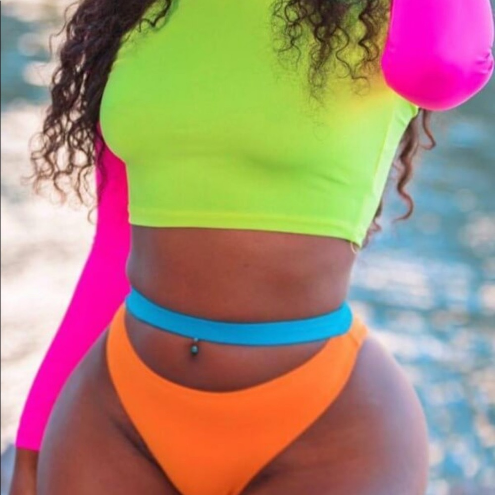 Thong 2 piece swimsuit